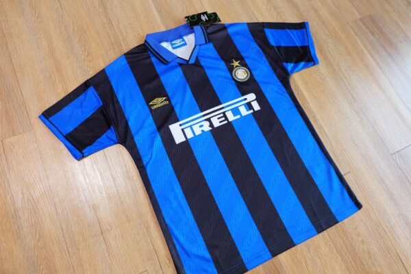 MAILLOT RETRO INTER MILAN DOMICILE SAISON 1995-1996