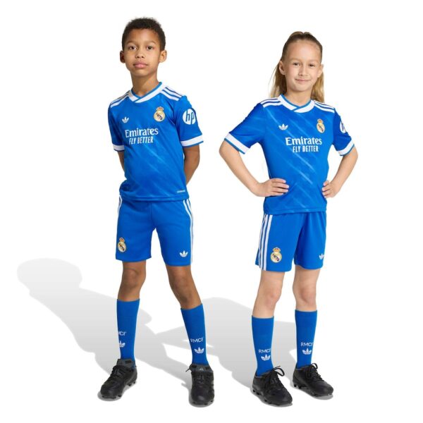 PACK JUNIOR REAL MADRID THIRD 2025-2026